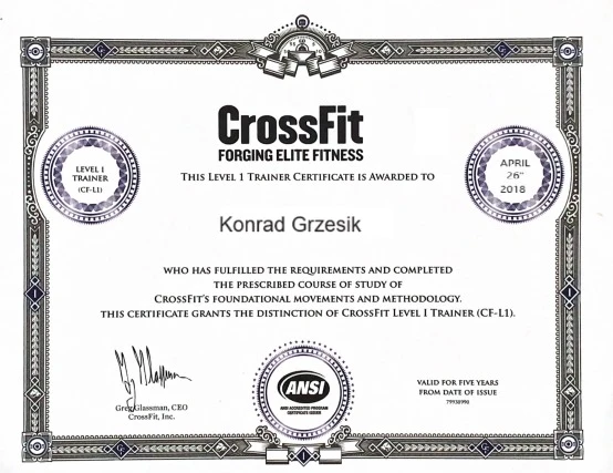 Trener personalny Konrad Kowal z Krakowa jest certyfikowanym trenerem CrossFit. Trener personalny Konrad Kowal z Krakowa jest certyfikowanym trenerem CrossFit.